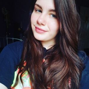 Meet your Posher, Brianna